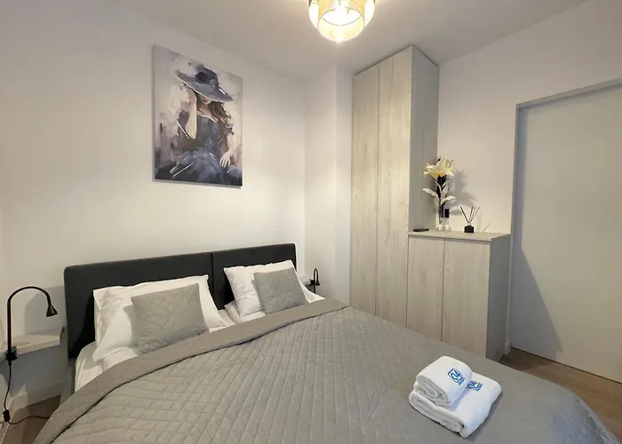 Nadmorska Florina Q4apartments Апартаменты Леба