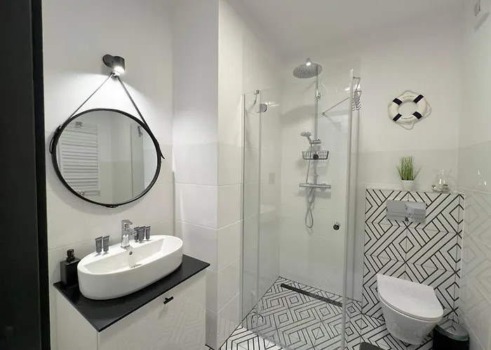 Nadmorska Florina Q4apartments Апартаменты *